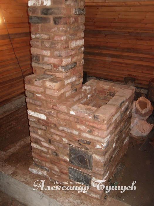 Кладка печи из старого кирпича