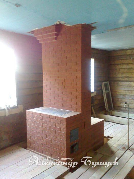 Печь отопительно варочная с топчаном