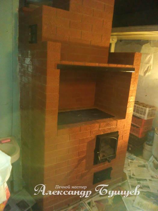 Печь отопительно-варочная с топчаном